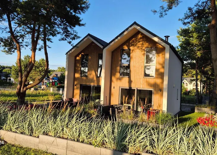 Semesterbostad A Morze Jastrzebia Gora *